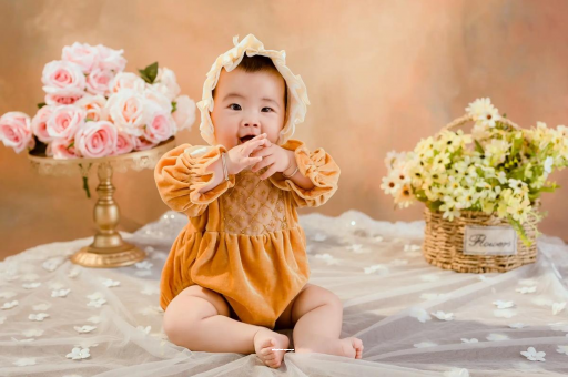 玉环宝宝多大可以吃水果